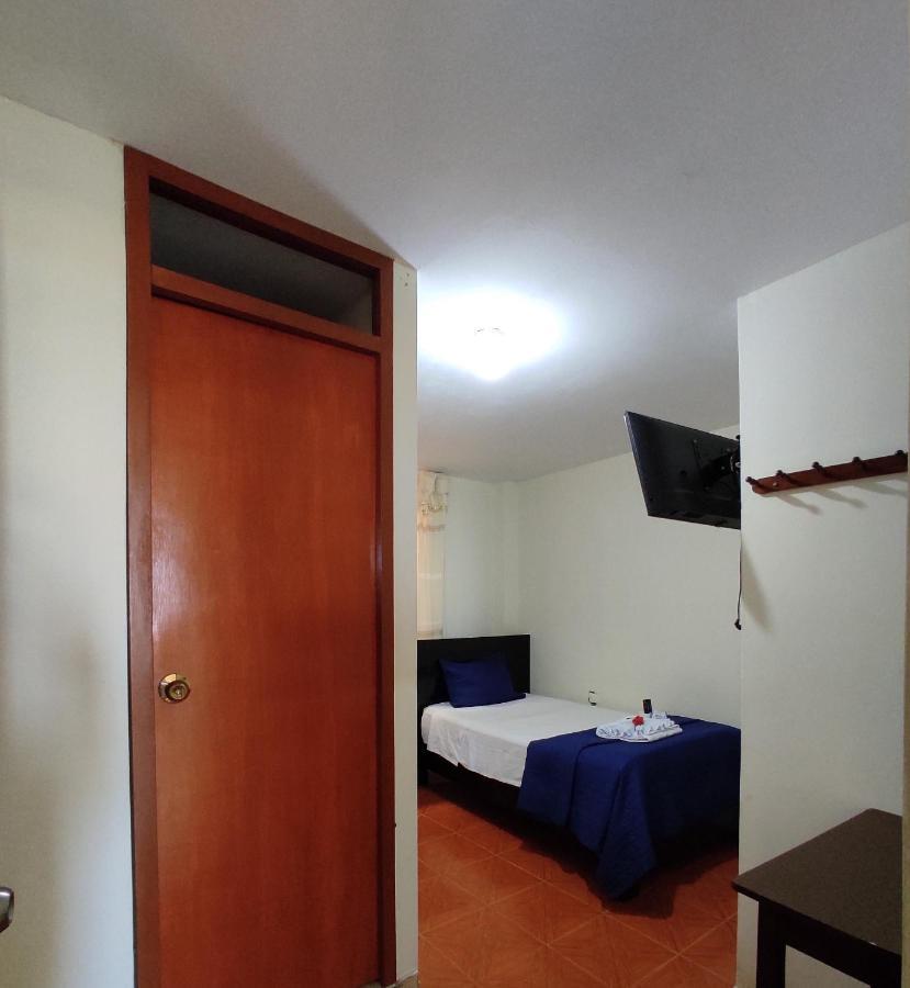 Hotel Nuevo Amanecer Puerto Chicama Buitenkant foto