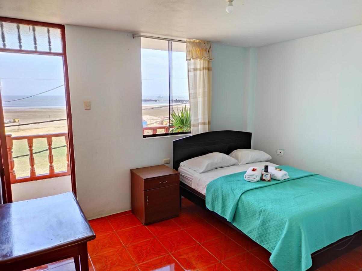 Hotel Nuevo Amanecer Puerto Chicama Buitenkant foto